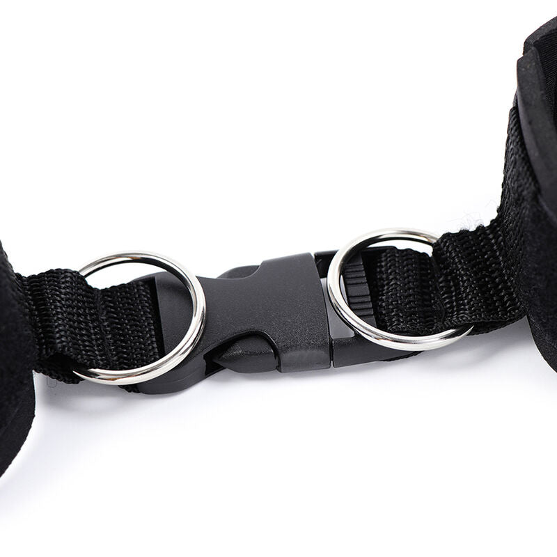 OHMAMA FETISH - ATTACHES DE POIGNET EN NÉOPRÈNE À FERMETURE AUTO-AGRIPPANTE