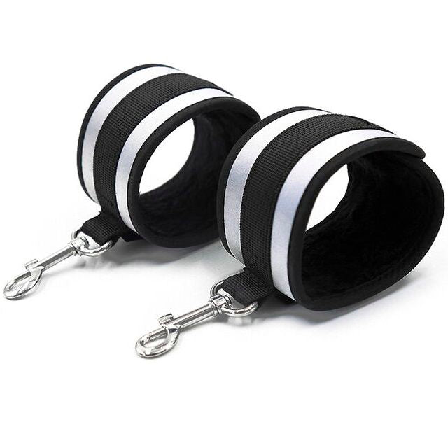 OHMAMA FETISH - GREY WRIST CUFFS - 1