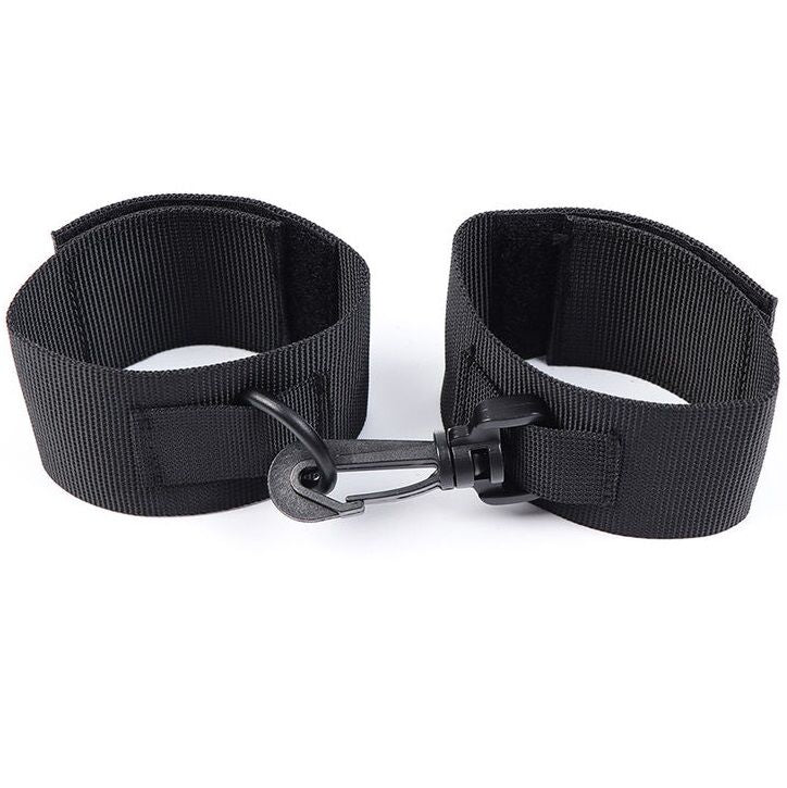 OHMAMA FETISH - NYLON WRIST RESTRAINTS - 1
