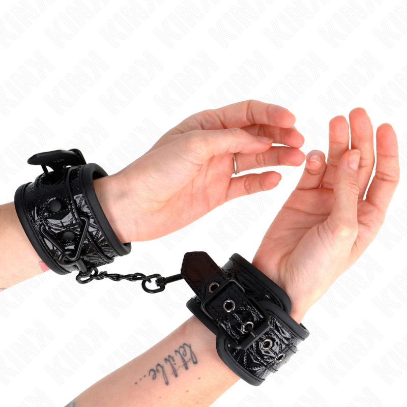 KINK - DIAMOND PATTERN WRIST RESTRAINTS BLACK ADJUSTABLE 17-26 CM X 5.5 CM - 2