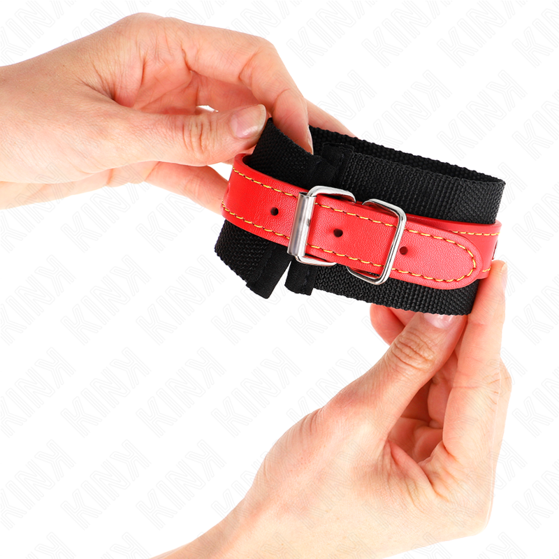 KINK - NYLON WRIST RESTRAINTS BLACK WITH LEATHERETTE RED ADJUSTABLE 19-24 CM X 5.5 CM - 2