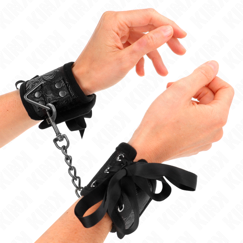 KINK - SCANDAL WRIST RESTRAINTS BLACK LACE DETAILS 24.5 CM X 6.5 CM - 4