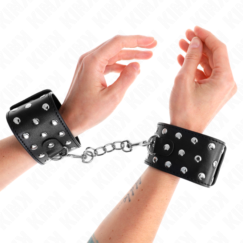 KINK - PUNK WRIST RESTRAINTS ADJUSTABLE 19-24 CM X 5.5 CM - 4
