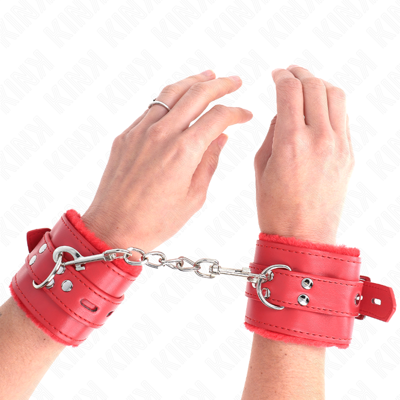 KINK - FUR LINED WRIST RESTRAINTS WITH SQUARE HOLES RED AND RED BELT ADJUSTABLE 17-29 CM X 6 CM - 4
