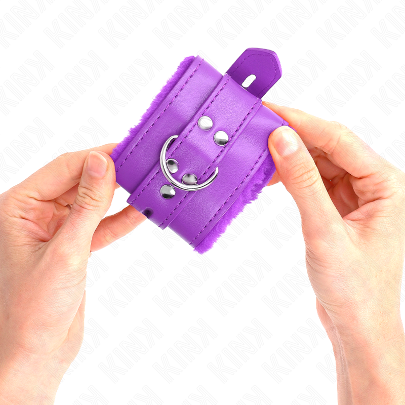 KINK - FUR LINED WRIST RESTRAINTS WITH SQUARE HOLES PURPLE AND PURPLE BELT ADJUSTABLE 17-29 CM X 6 CM - 3