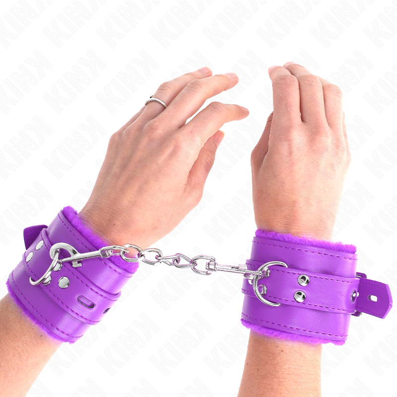 KINK - FUR LINED WRIST RESTRAINTS WITH SQUARE HOLES PURPLE AND PURPLE BELT ADJUSTABLE 17-29 CM X 6 CM - 4