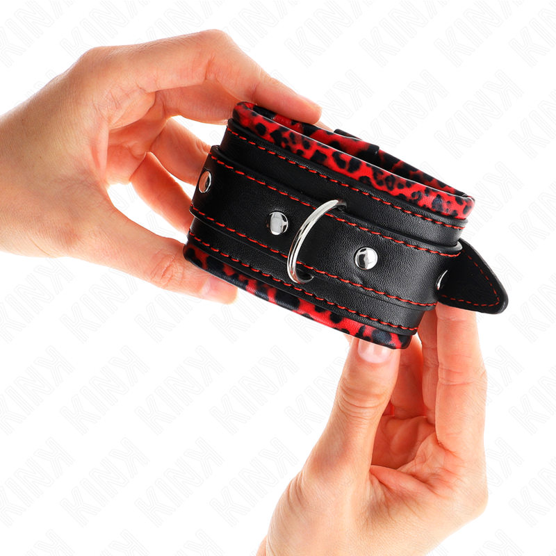 KINK - ATTACHES DE POIGNET DOUBLÉES DE FOURRURE ROUGE / NOIR RÉGLABLES 17-29 CM X 6 CM