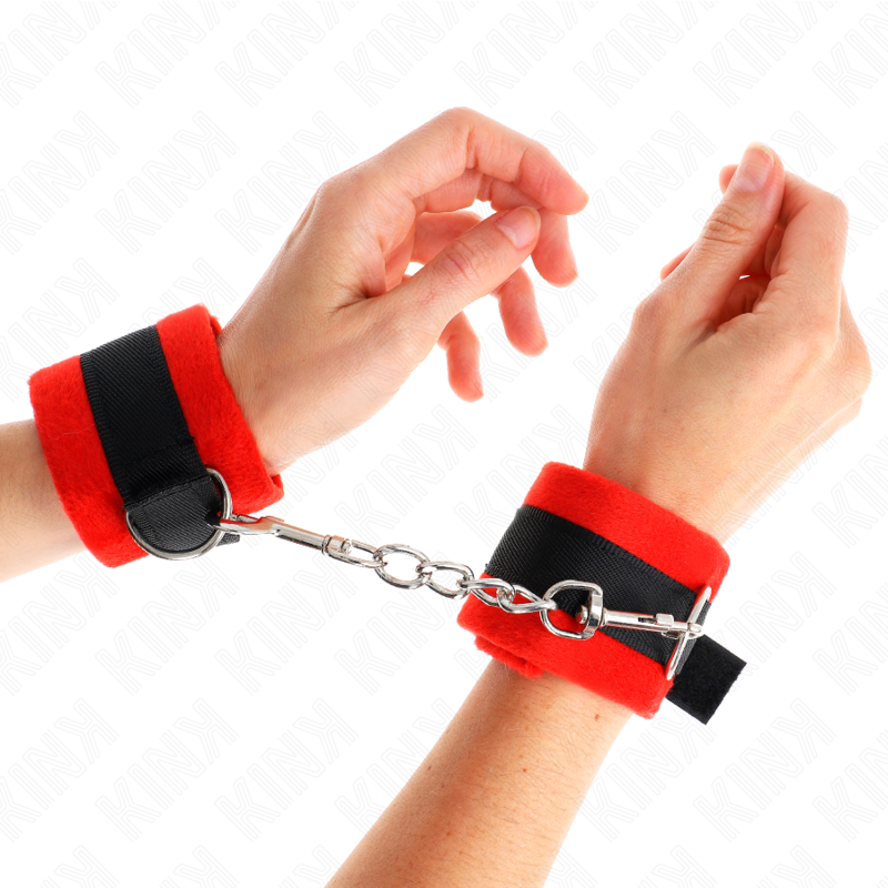 KINK - BEGINNER FUR HAND CUFFS BLACK-RED 30 X 7 CM - 4