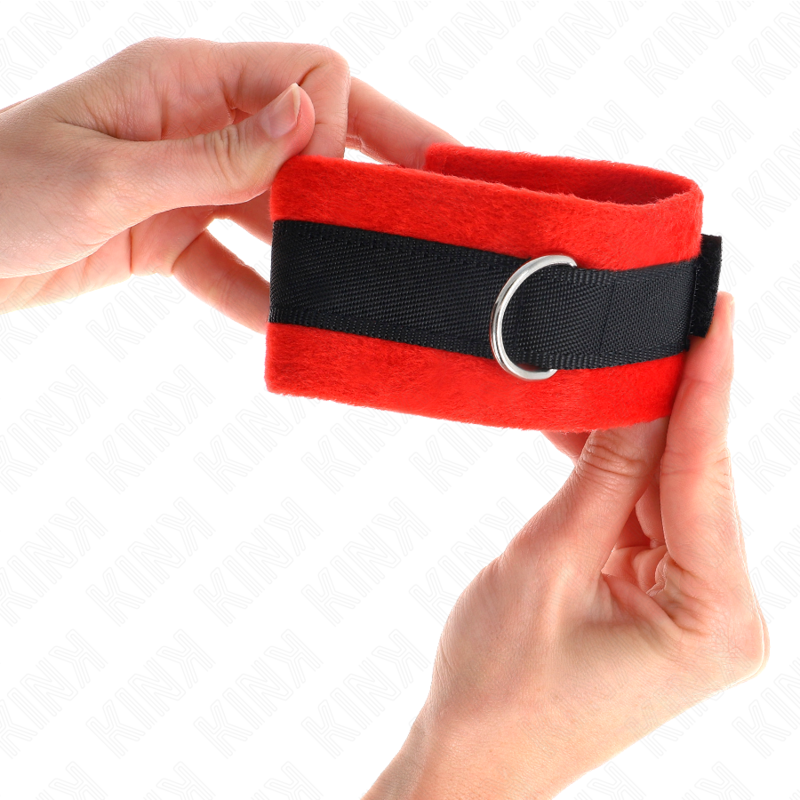 KINK - BEGINNER FUR HAND CUFFS BLACK-RED 30 X 7 CM - 3