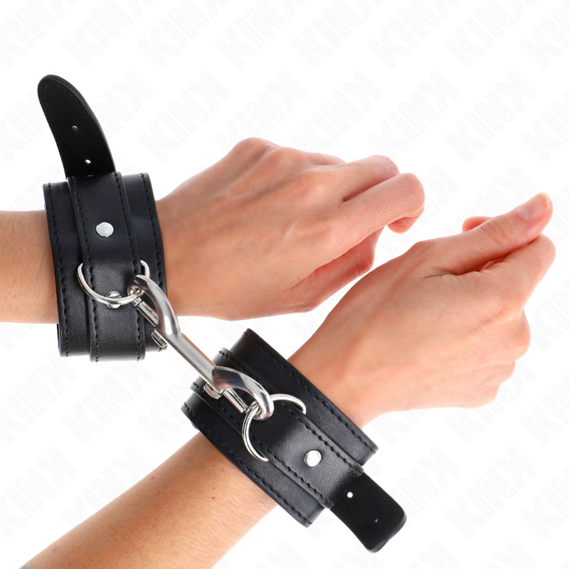 KINK - WRIST RESTRAINTS-SINGLE RIVET ROW BLACK ADJUSTABLE 17-28 CM X 5 CM - 4