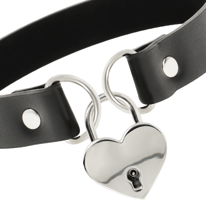 COQUETTE CHIC DESIRE - VEGAN LEATHER NECKLACE WITH HEART ACCESSORY WITH KEY - 2