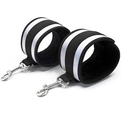 OHMAMA FETISH - GREY WRIST CUFFS - 1