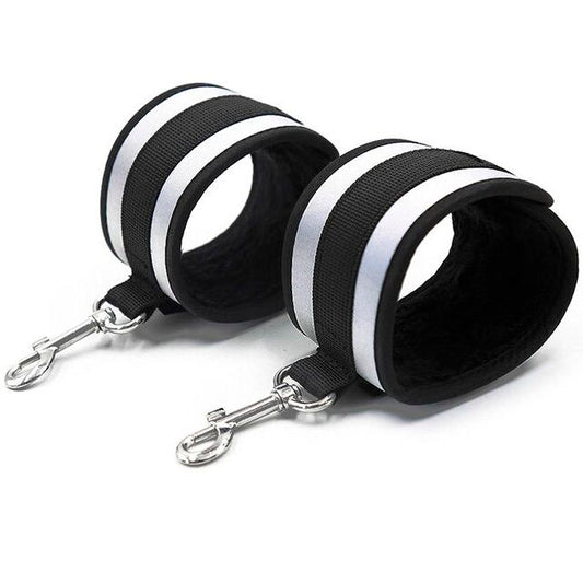 OHMAMA FETISH - GREY WRIST CUFFS - 1