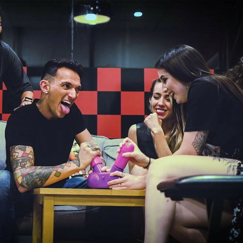 PLAY WIV ME - CUM FACE PARTY GAME - 3