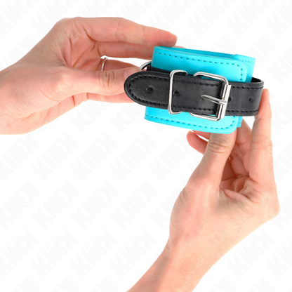 KINK - WRIST RESISTANCE WITH BLUE HOOK PADDED FUR ADJUSTABLE 20-28 CM X 5.5 CM