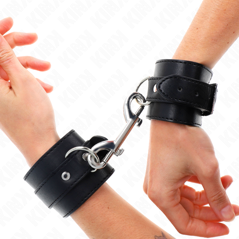 KINK - WRIST RESTRAINTS-SINGLE RIVET ROW AND BIG BUCKLE BLACK ADJUSTABLE 17-28 CM X 5 CM - 4