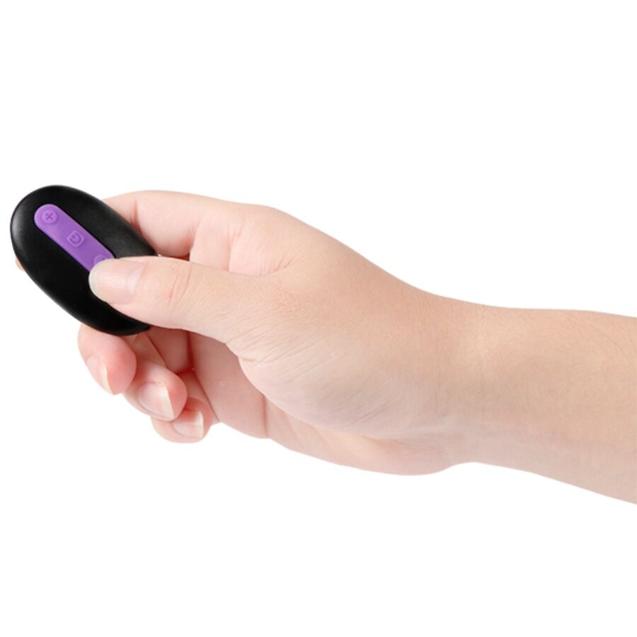 SHEQU - JULIAN 16 CM VIBRATING REMOTE CONTROL DILDO AND CLITORAL STIMULATOR